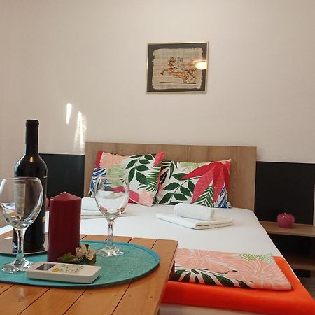 Apartments And Rooms Bova Baška Zewnętrze zdjęcie