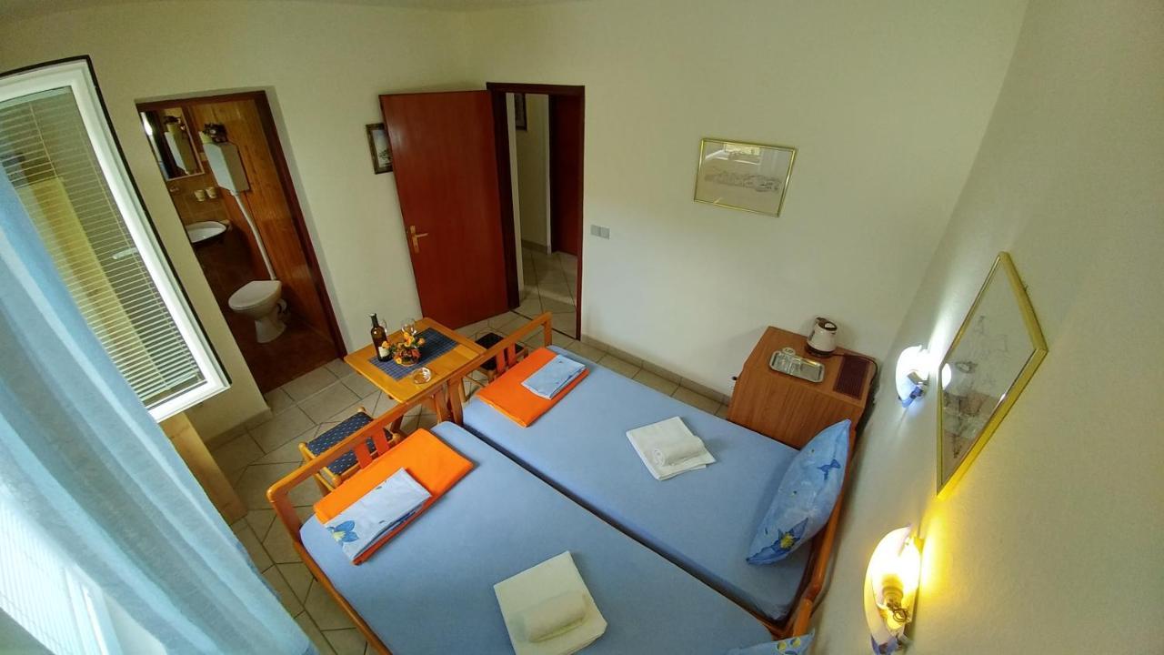 Apartments And Rooms Bova Baška Zewnętrze zdjęcie