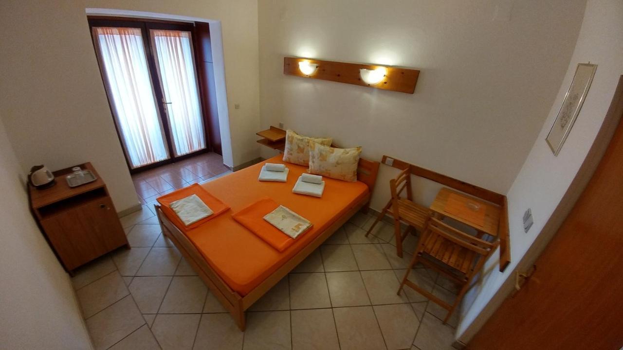 Apartments And Rooms Bova Baška Zewnętrze zdjęcie
