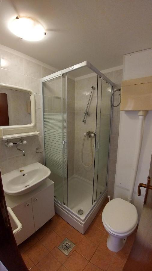 Apartments And Rooms Bova Baška Zewnętrze zdjęcie