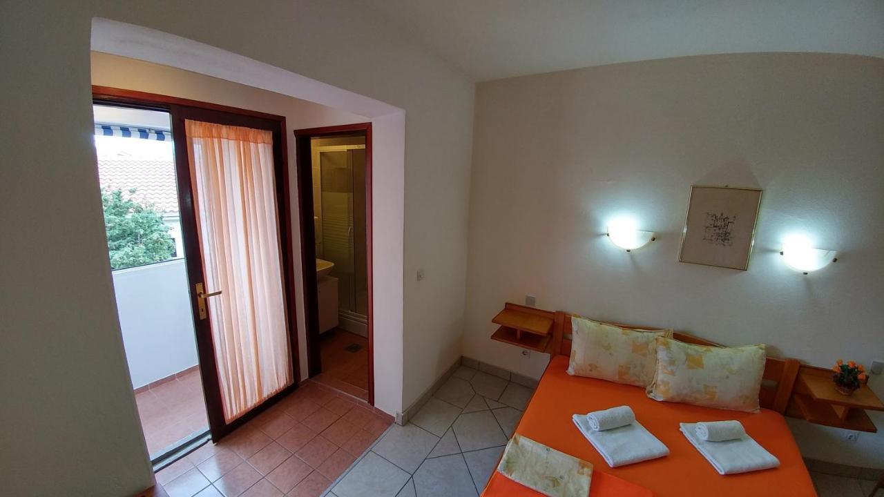 Apartments And Rooms Bova Baška Zewnętrze zdjęcie