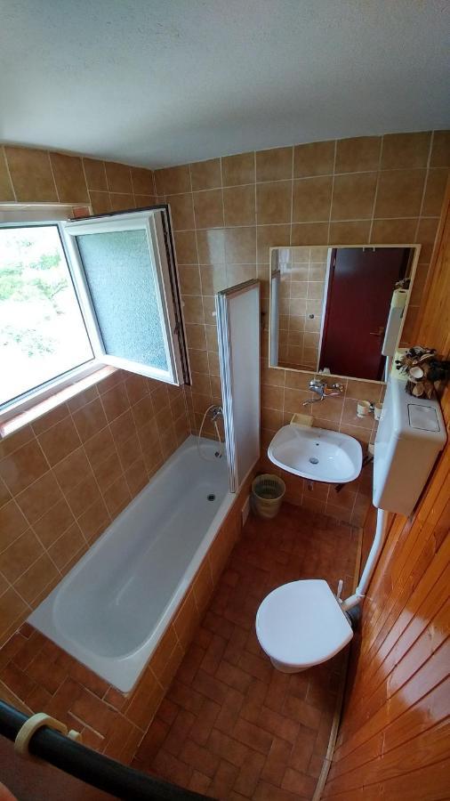 Apartments And Rooms Bova Baška Zewnętrze zdjęcie