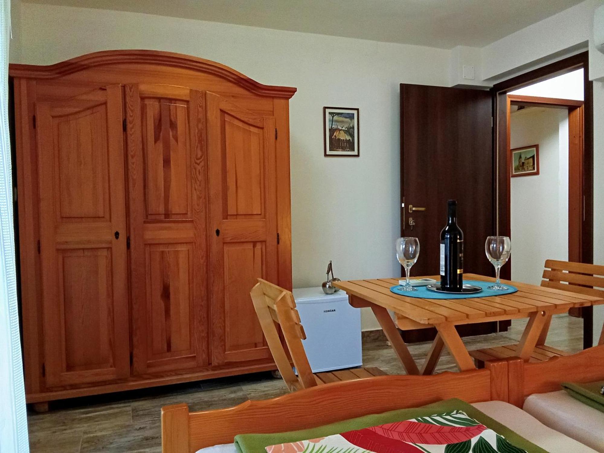 Apartments And Rooms Bova Baška Zewnętrze zdjęcie